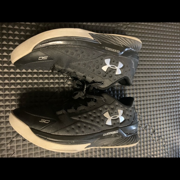 Curry 1 Low - Picture 2 of 5